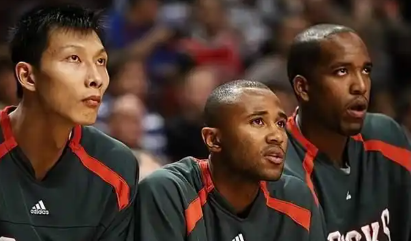 乐鱼体育登录入口-15岁成为父亲,为养家糊口勇闯NBA,二轮秀逆袭成为全明星